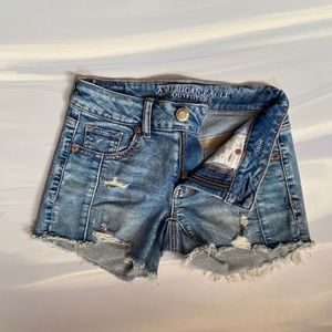 American eagle midi shorts